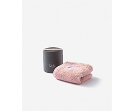 �t�B�[�� �v�`�t�F�C�X�^�I�� ���[�^�X